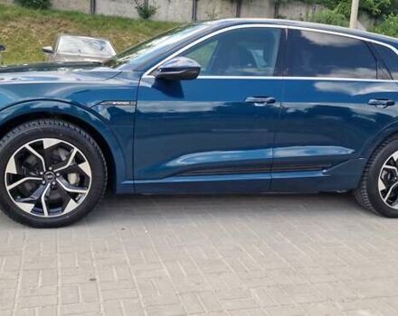 Синий Ауди E-Tron, объемом двигателя 0 л и пробегом 39 тыс. км за 36500 $, фото 33 на Automoto.ua