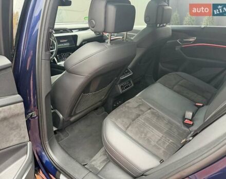 Синий Ауди E-Tron, объемом двигателя 0 л и пробегом 71 тыс. км за 38900 $, фото 16 на Automoto.ua