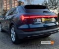 Синий Ауди E-Tron, объемом двигателя 71 л и пробегом 50 тыс. км за 34500 $, фото 4 на Automoto.ua
