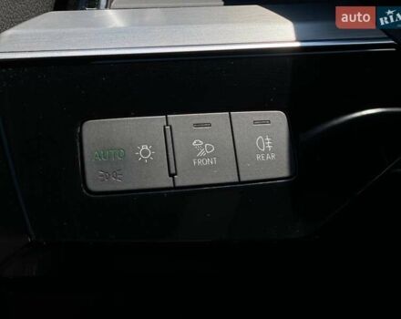 Синий Ауди E-Tron, объемом двигателя 0 л и пробегом 72 тыс. км за 42390 $, фото 32 на Automoto.ua