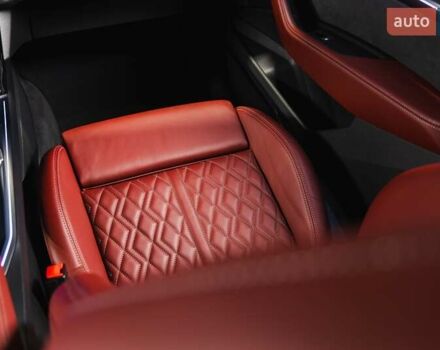 Синій Ауді E-Tron, об'ємом двигуна 0 л та пробігом 33 тис. км за 49899 $, фото 56 на Automoto.ua