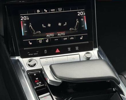 Синий Ауди E-Tron, объемом двигателя 0 л и пробегом 69 тыс. км за 32700 $, фото 42 на Automoto.ua