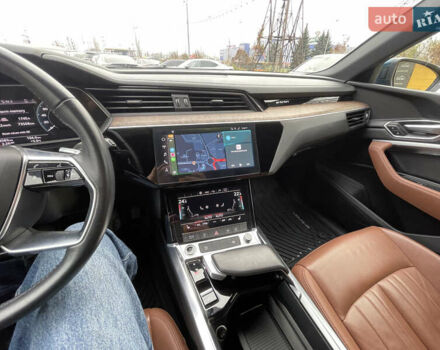 Синій Ауді E-Tron, об'ємом двигуна 0 л та пробігом 73 тис. км за 31000 $, фото 9 на Automoto.ua