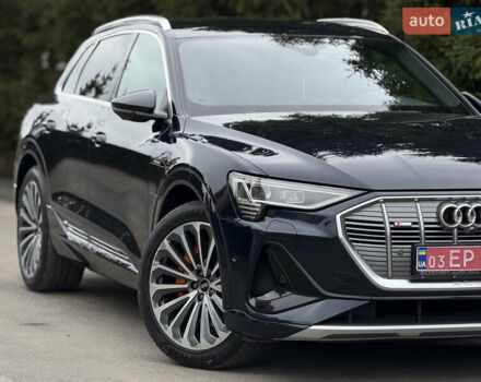 Ауди E-Tron 2021 в Тернополе на Automoto.ua Синий Ауди E-Tron, объемом двигателя 0 л и пробегом 139 тыс. км за 31000 $, фото 12 на Automoto.ua