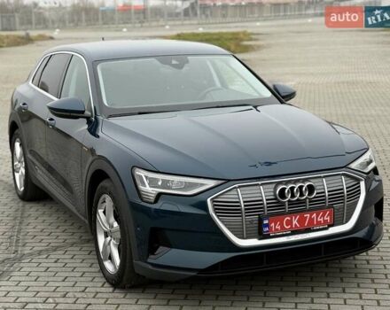 Синий Ауди E-Tron, объемом двигателя 0 л и пробегом 69 тыс. км за 32700 $, фото 15 на Automoto.ua