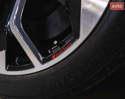 Синій Ауді E-Tron, об'ємом двигуна 0 л та пробігом 33 тис. км за 49899 $, фото 16 на Automoto.ua