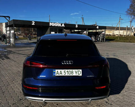 Синій Ауді E-Tron, об'ємом двигуна 0 л та пробігом 82 тис. км за 34800 $, фото 4 на Automoto.ua
