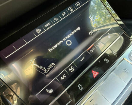 Синий Ауди E-Tron, объемом двигателя 0 л и пробегом 55 тыс. км за 32999 $, фото 22 на Automoto.ua