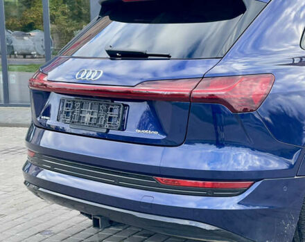 Синий Ауди E-Tron, объемом двигателя 0 л и пробегом 52 тыс. км за 36500 $, фото 11 на Automoto.ua