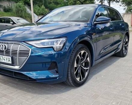 Синий Ауди E-Tron, объемом двигателя 0 л и пробегом 39 тыс. км за 36500 $, фото 4 на Automoto.ua