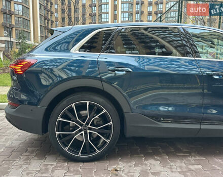 Синий Ауди E-Tron, объемом двигателя 0 л и пробегом 73 тыс. км за 34900 $, фото 4 на Automoto.ua