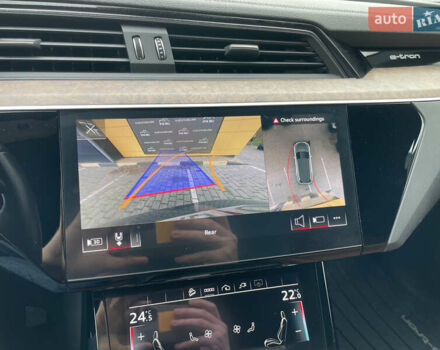 Синій Ауді E-Tron, об'ємом двигуна 0 л та пробігом 73 тис. км за 31000 $, фото 10 на Automoto.ua