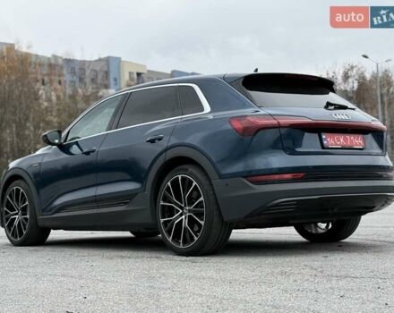 Синий Ауди E-Tron, объемом двигателя 0 л и пробегом 69 тыс. км за 33300 $, фото 8 на Automoto.ua