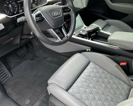 Синий Ауди E-Tron, объемом двигателя 0 л и пробегом 52 тыс. км за 47997 $, фото 16 на Automoto.ua