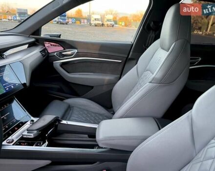 Синий Ауди E-Tron, объемом двигателя 0 л и пробегом 44 тыс. км за 46600 $, фото 31 на Automoto.ua