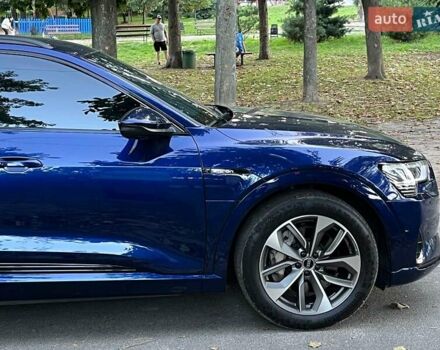 Синий Ауди E-Tron, объемом двигателя 0 л и пробегом 69 тыс. км за 35990 $, фото 14 на Automoto.ua