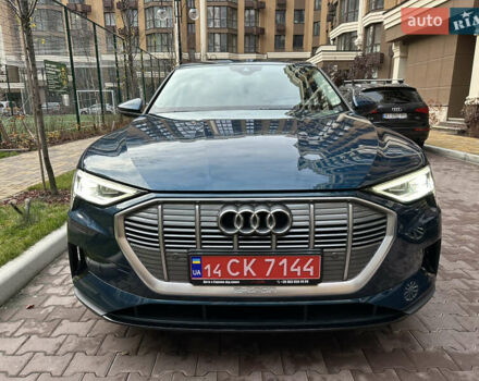 Синий Ауди E-Tron, объемом двигателя 0 л и пробегом 73 тыс. км за 34900 $, фото 12 на Automoto.ua