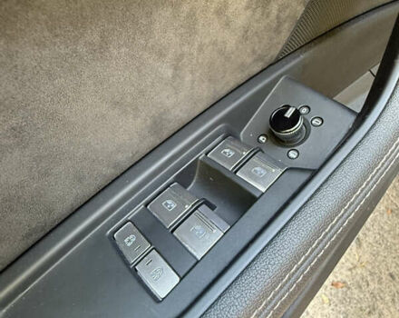 Синий Ауди E-Tron, объемом двигателя 0 л и пробегом 55 тыс. км за 32999 $, фото 15 на Automoto.ua