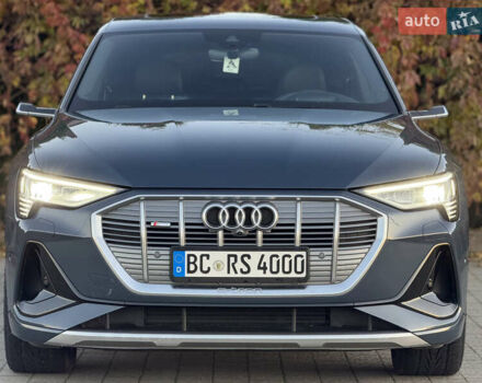 Ауді E-Tron 2021 у Львові на Automoto.ua Синій Ауді E-Tron, об'ємом двигуна 0 л та пробігом 98 тис. км за 31700 $, фото 8 на Automoto.ua