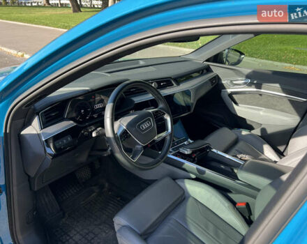 Синій Ауді E-Tron, об'ємом двигуна 0 л та пробігом 55 тис. км за 54000 $, фото 8 на Automoto.ua