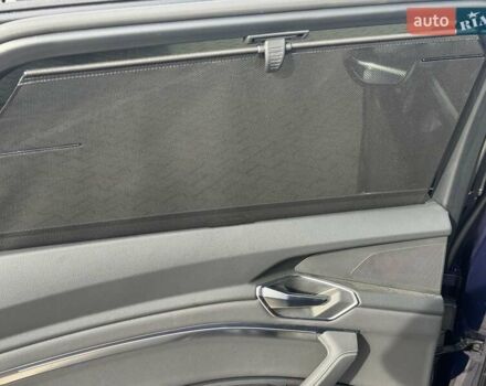 Синий Ауди E-Tron, объемом двигателя 0 л и пробегом 88 тыс. км за 36000 $, фото 19 на Automoto.ua