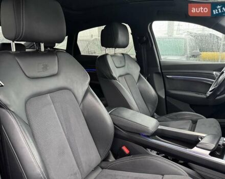 Синій Ауді E-Tron, об'ємом двигуна 0 л та пробігом 136 тис. км за 33900 $, фото 19 на Automoto.ua