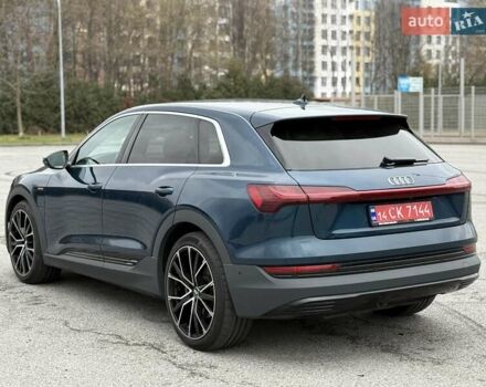 Синий Ауди E-Tron, объемом двигателя 0 л и пробегом 69 тыс. км за 33300 $, фото 7 на Automoto.ua