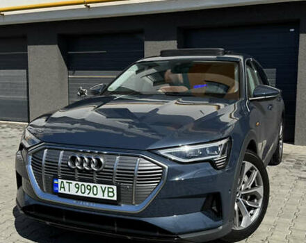 Синій Ауді E-Tron, об'ємом двигуна 0 л та пробігом 46 тис. км за 34900 $, фото 2 на Automoto.ua
