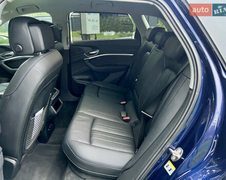 Синий Ауди E-Tron, объемом двигателя 0 л и пробегом 94 тыс. км за 34900 $, фото 13 на Automoto.ua