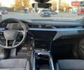 Синий Ауди E-Tron, объемом двигателя 0 л и пробегом 69 тыс. км за 31000 $, фото 8 на Automoto.ua