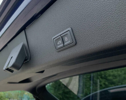 Синий Ауди E-Tron, объемом двигателя 0 л и пробегом 54 тыс. км за 32800 $, фото 15 на Automoto.ua