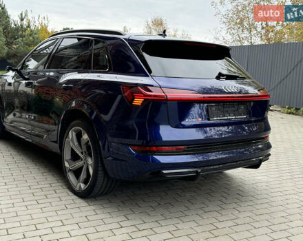 Синий Ауди E-Tron, объемом двигателя 0 л и пробегом 39 тыс. км за 46500 $, фото 39 на Automoto.ua