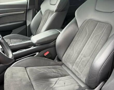 Синий Ауди E-Tron, объемом двигателя 0 л и пробегом 71 тыс. км за 38900 $, фото 28 на Automoto.ua