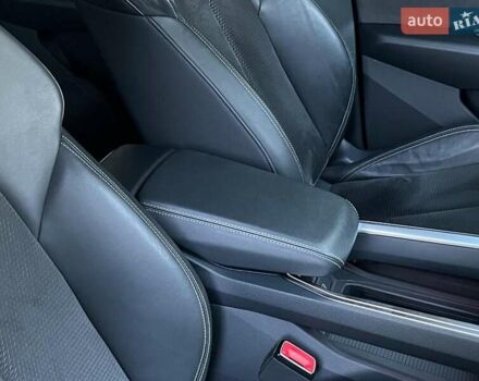 Синий Ауди E-Tron, объемом двигателя 0 л и пробегом 69 тыс. км за 35990 $, фото 23 на Automoto.ua