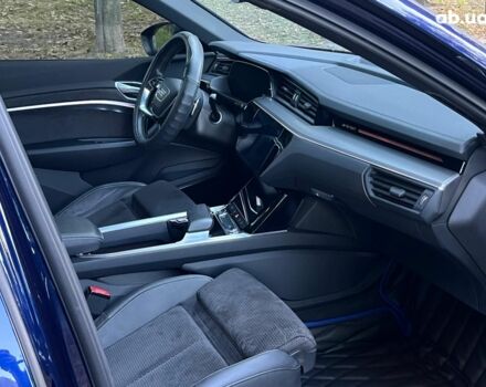 Синий Ауди E-Tron, объемом двигателя 0 л и пробегом 69 тыс. км за 35990 $, фото 19 на Automoto.ua