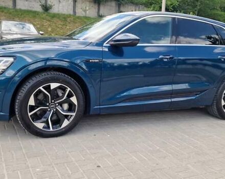 Синий Ауди E-Tron, объемом двигателя 0 л и пробегом 39 тыс. км за 36500 $, фото 35 на Automoto.ua