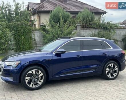 Синій Ауді E-Tron, об'ємом двигуна 0 л та пробігом 46 тис. км за 29900 $, фото 44 на Automoto.ua