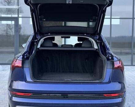 Синий Ауди E-Tron, объемом двигателя 0 л и пробегом 52 тыс. км за 37500 $, фото 100 на Automoto.ua