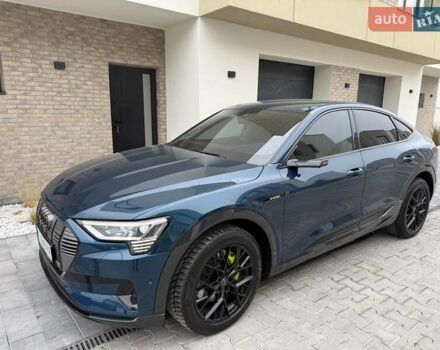 Синій Ауді E-Tron, об'ємом двигуна 0 л та пробігом 92 тис. км за 37400 $, фото 1 на Automoto.ua