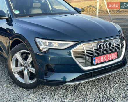 Синий Ауди E-Tron, объемом двигателя 0 л и пробегом 59 тыс. км за 34500 $, фото 9 на Automoto.ua