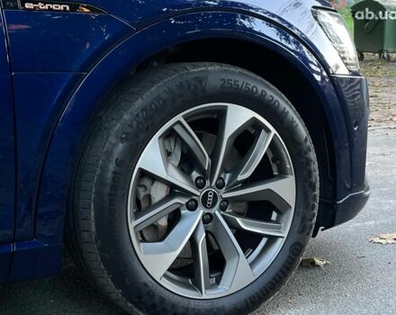 Синий Ауди E-Tron, объемом двигателя 0 л и пробегом 69 тыс. км за 35990 $, фото 15 на Automoto.ua