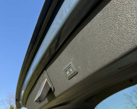 Синій Ауді E-Tron, об'ємом двигуна 0 л та пробігом 98 тис. км за 31700 $, фото 19 на Automoto.ua