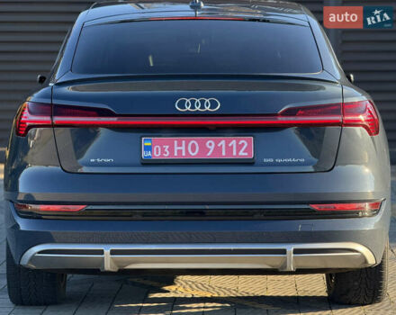 Синий Ауди E-Tron, объемом двигателя 0 л и пробегом 98 тыс. км за 30990 $, фото 7 на Automoto.ua