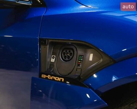 Синій Ауді E-Tron, об'ємом двигуна 0 л та пробігом 33 тис. км за 49899 $, фото 17 на Automoto.ua