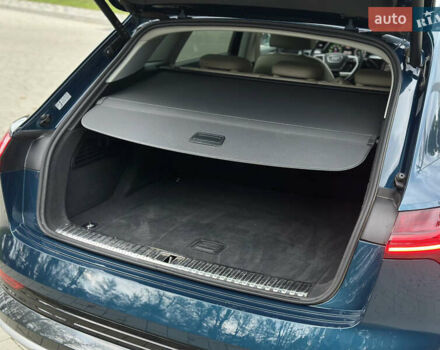 Синій Ауді E-Tron, об'ємом двигуна 0 л та пробігом 75 тис. км за 35900 $, фото 80 на Automoto.ua