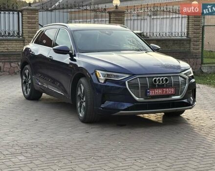 Синий Ауди E-Tron, объемом двигателя 0 л и пробегом 64 тыс. км за 32000 $, фото 8 на Automoto.ua