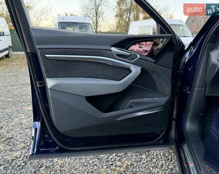 Синий Ауди E-Tron, объемом двигателя 0 л и пробегом 44 тыс. км за 46600 $, фото 26 на Automoto.ua