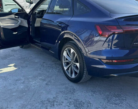 Синий Ауди E-Tron, объемом двигателя 0 л и пробегом 46 тыс. км за 35900 $, фото 6 на Automoto.ua