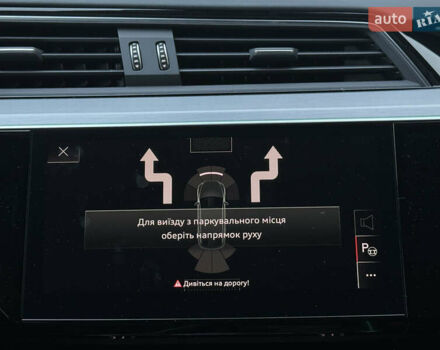 Ауді E-Tron 2021 у Львові на Automoto.ua Синій Ауді E-Tron, об'ємом двигуна 0 л та пробігом 73 тис. км за 38520 $, фото 47 на Automoto.ua