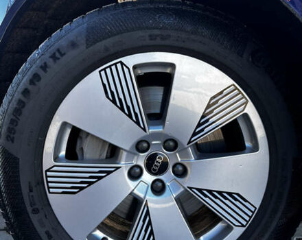 Синій Ауді E-Tron, об'ємом двигуна 0 л та пробігом 82 тис. км за 34800 $, фото 36 на Automoto.ua